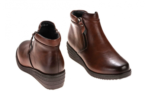 Botki damskie sabatina DM 22-52 brown niewysoka koturna dwa suwaki w cholewce Botki damskie sabatina DM 22-52 brown niewysoka koturna dwa suwaki w cholewce