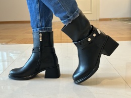 Botki damskie Maciejka K7183-01/00-8 czarny