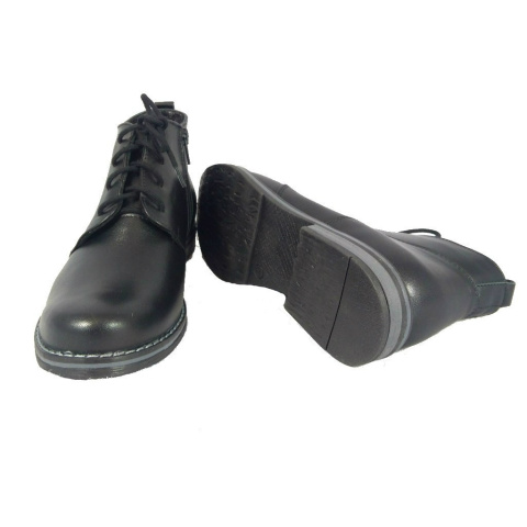 Botki damskie Stella 4000-24 czarny klasyczny styl zamek w cholewce Botki damskie Stella 4000-24 czarny klasyczny styl zamek w cholewce